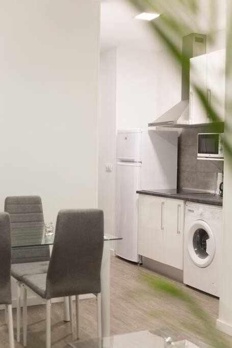 Comodo Y Agradable Estudio En Madrid Centro A2 Exteriör bild